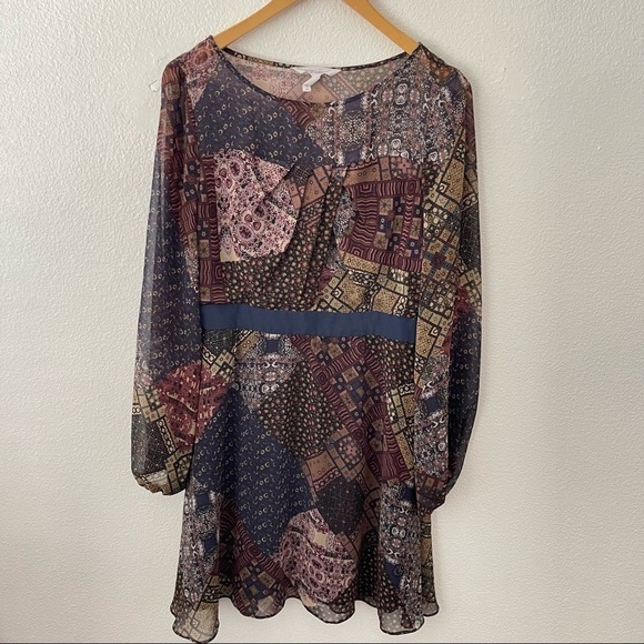 BCBGeneration Dresses & Skirts - BCBGeneration Chiffon Dress Blue Long Sleeve Lined Floral Multi Print Size 8